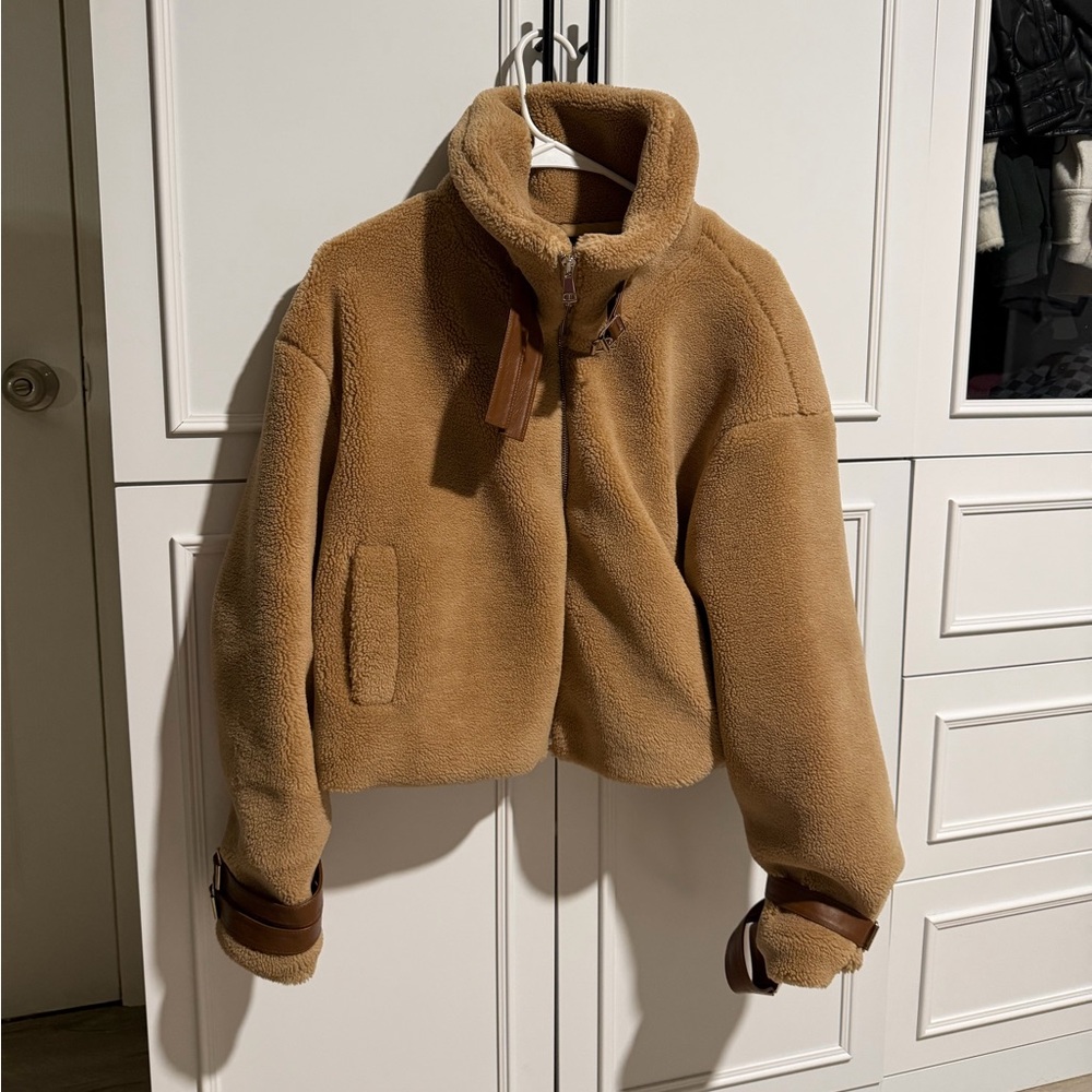 PRETTYLITTHETHING JACKET - Picture 2 of 8